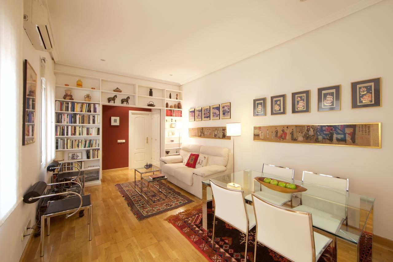 Chueca Dreams Apartment มาดริด ภายนอก รูปภาพ